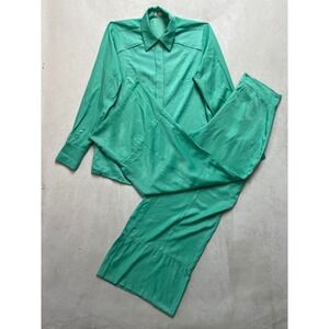 Closet Collection Green 2 Piece Set Shirt and Pants Made in Brazil Size M